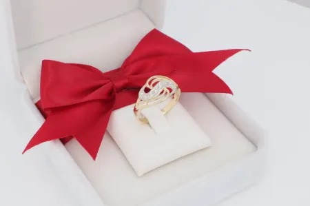 Divatos női arany gyűrű (gy0105)