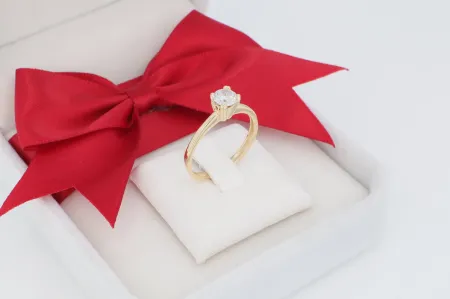 Elegáns eljegyzési arany gyűrű (gy0464)