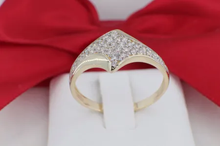 14K Sárga Arany Női Gyűrű Szikrázó Pajzs Motívummal (gy0907)