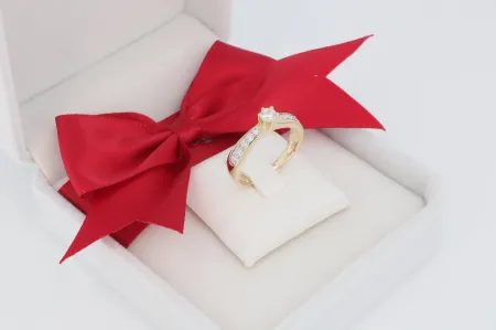 Különleges eljegyzési gyűrű (gy1015)