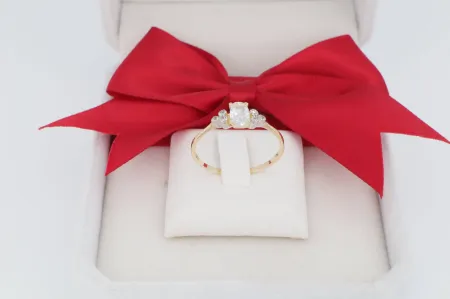 Elegáns eljegyzési arany gyűrű (gy1040)