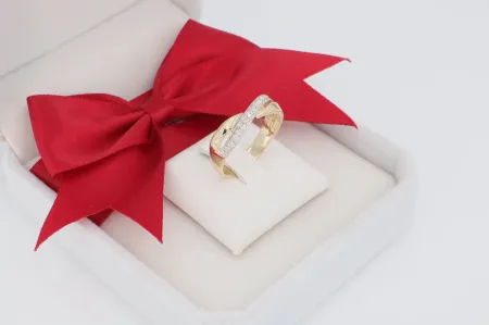 Klasszikus fényes arany gyűrű (gy1213)