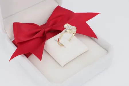 Elegáns cirkónia köves arany gyűrű (gy1272)