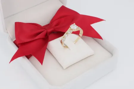 Modern különleges eljegyzési gyűrű (gy1302)