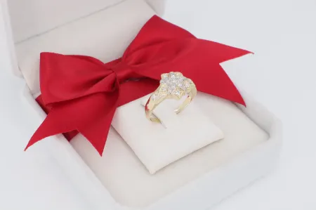 Csillag mintás női arany gyűrű (gy1355)