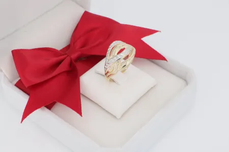 Fonott, gravírozott arany gyűrű (gy1412)