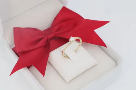 Ívelt Szoliter Forma Dinamikus Design Arany Gyűrű (gy1735)