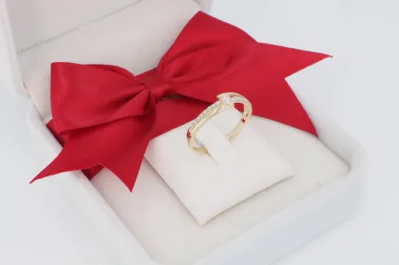 Elegáns női arany gyűrű (gy1867)